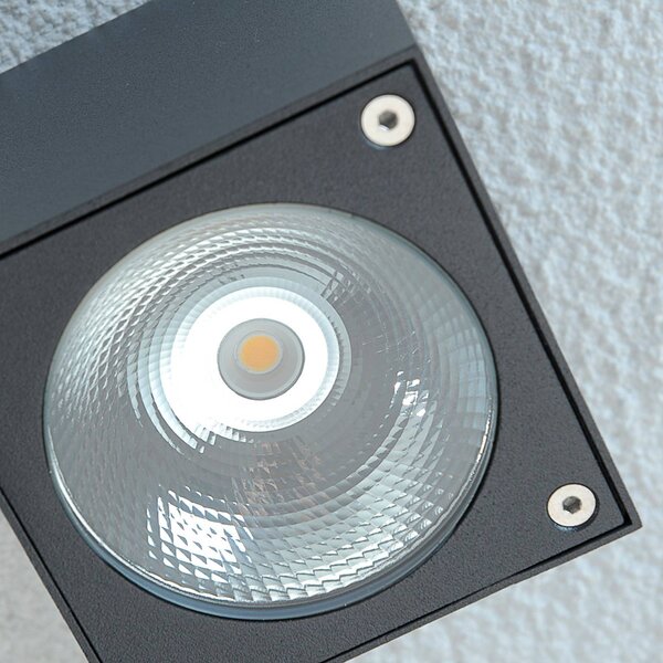Zewn. lampa sufitowa LED CORDY w kształcie kostki Lucande, czarny, aluminium, nowoczesny
