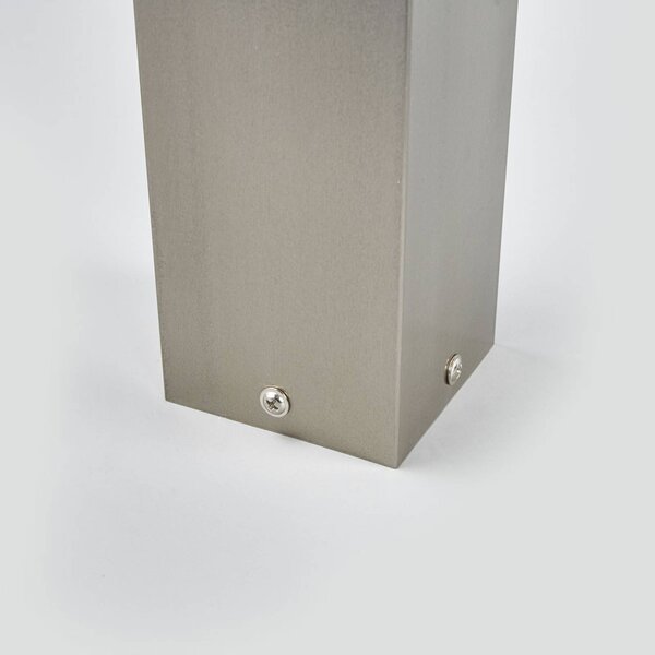 Lindby słupek oświetleniowy LED Baily, wysokość 80 cm, stal nierdzewna, IP44 Baily, aluminiowy / szary / cynkowy, stal szlachetna, nowoczesny