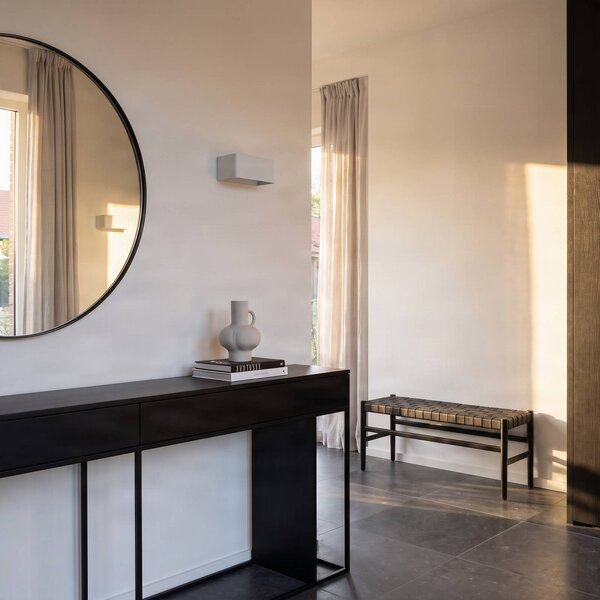 Kinkiet LED Karam Arcchio, biały / opal, salon / jadalnia, aluminium, nowoczesny