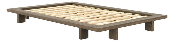 Brązowe łóżko jednoosobowe z litego drewna sosnowego ze stelażem 120x200 cm Japan – Karup Design