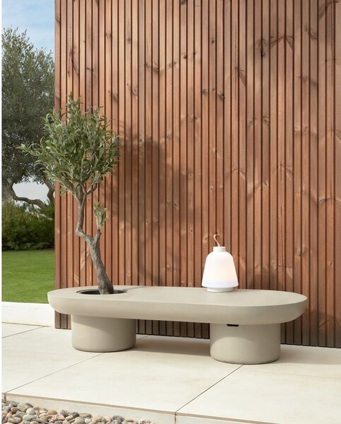 Ogrodowy betonowy stolik Kave Home Taimi, 140x60 cm