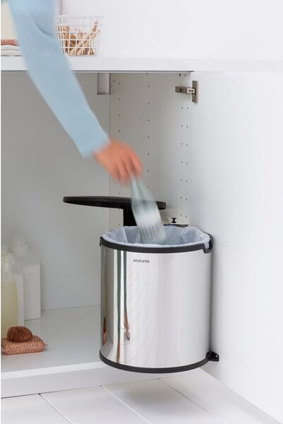 Stalowy kosz na śmieci do zabudowy w kolorze srebra z połyskiem 15 l – Brabantia