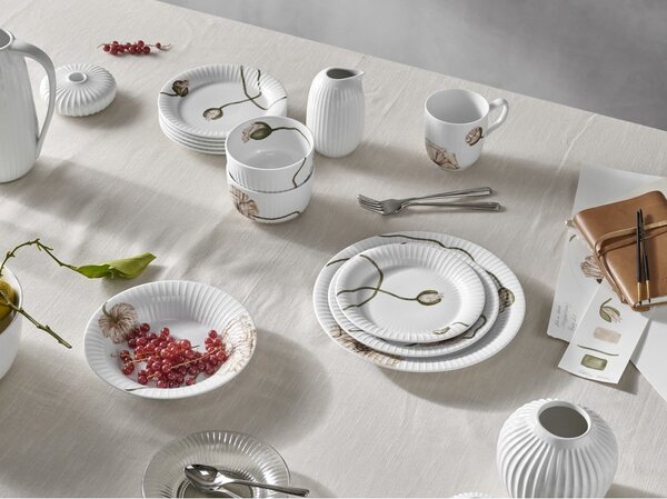 Biały porcelanowy kubek Kähler Design Hammershøi Poppy, 330 ml