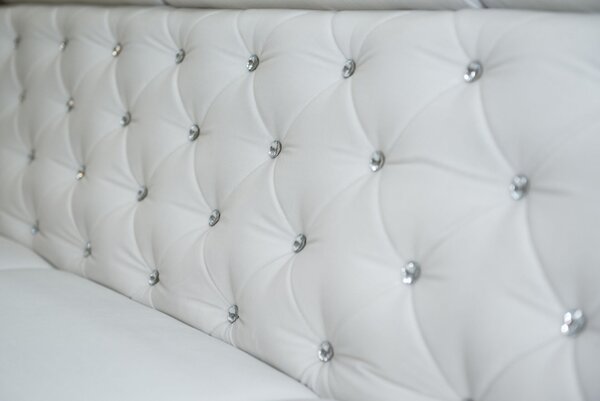 Wygodna Sofa 3 osobowa Neapol z Funkcją Spania w stylu glamour