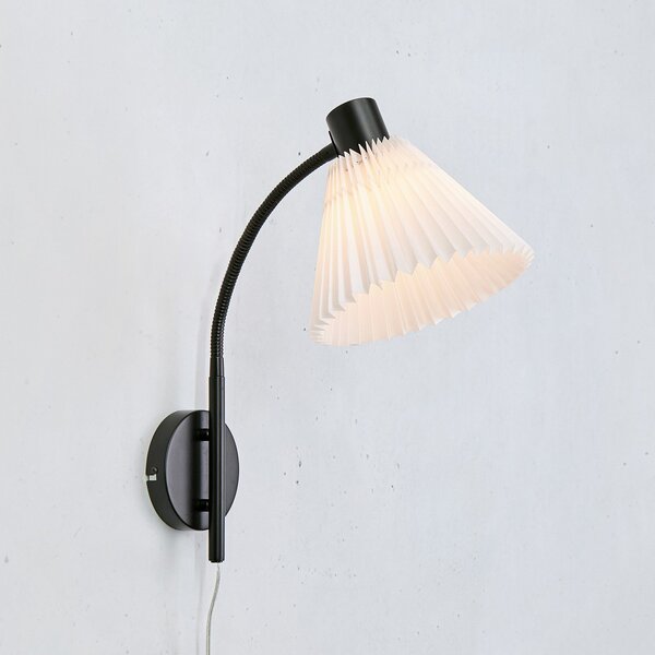 Lampa Ścienna Markslöjd, Mira, czarny, salon, metal, skandynawski