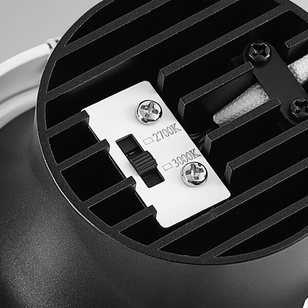 Molto Luce Lampa sufitowa wpuszczana LED MAG MINI, czarna, Ø 10 cm, CCT 18 V MINI, czarny, salon / jadalnia, aluminium, nowoczesny