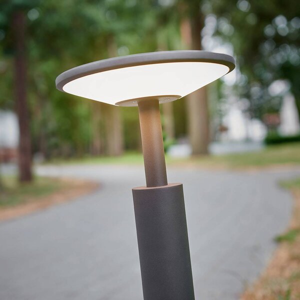 Słupek oświetleniowy LED Fenia Lucande, czarny, aluminium, nowoczesny