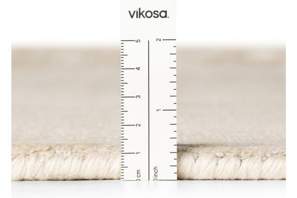 Dywan z wiskozy tkany ręcznie w kolorze kości słoniowej 80x150 cm Noemi – Vikosa