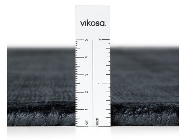 Czarny okrągły dywan z wiskozy tkany ręcznie ø 120 cm Noemi – Vikosa