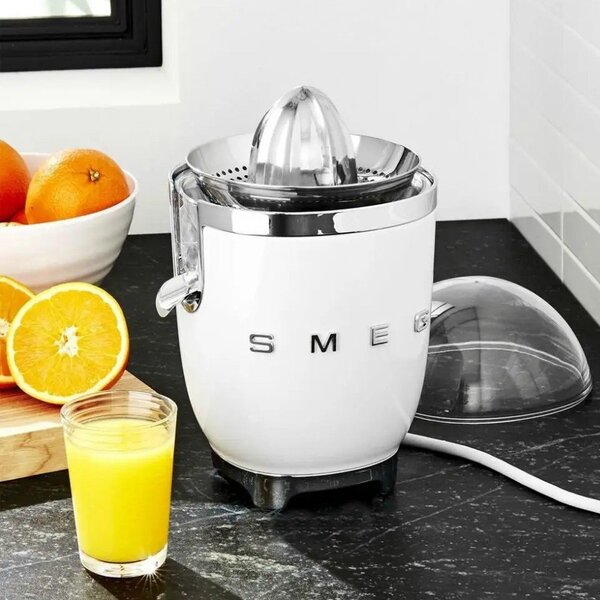 Biała sokowirówka 50's Retro Style – SMEG