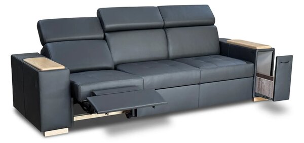 Trzyosobowa sofa Luksor I Relax z regulowanymi zagłówkami, dębową półką pod laptop, wysuwanym barkiem