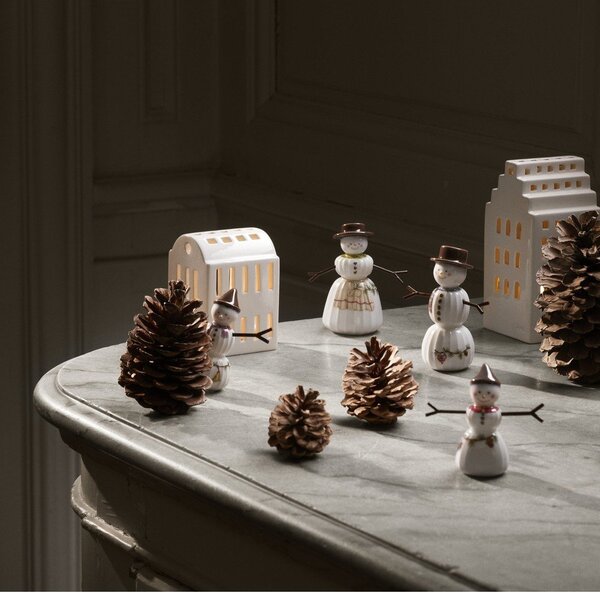 Porcelanowa figurka świąteczna (wysokość 9 cm) Hammershøi Snowwife – Kähler Design