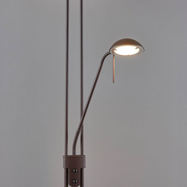 Lampa stojąca LED Yveta Lindby, możliwość ściemniania, brązowy / rdzawy, salon / jadalnia, metal, dworkowy / rustykalny
