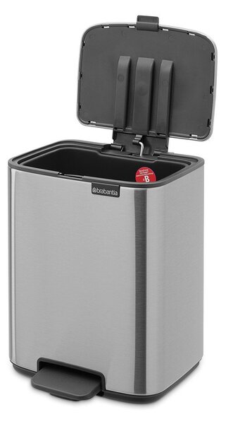 Stalowy kosz na śmieci z pedałem w kolorze matowego srebra 7 l Bo – Brabantia