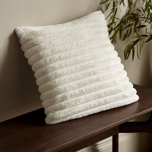 Poduszka dekoracyjna z mikropluszu 45x45 cm Cosy Ribbed – Catherine Lansfield