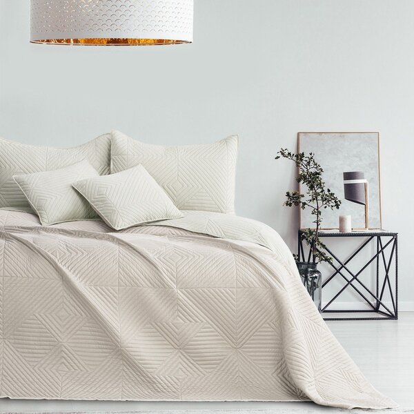 Kremowa narzuta pikowana z mikrowłókna 220x240 cm Softa – Restilo