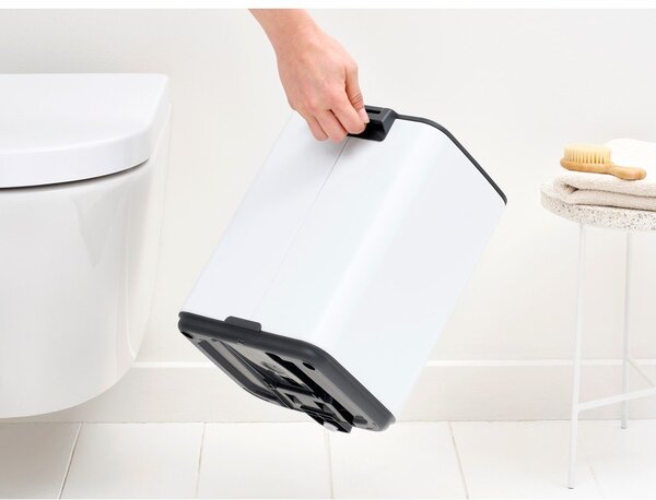 Biały stalowy kosz na śmieci z pedałem 7 l Bo – Brabantia