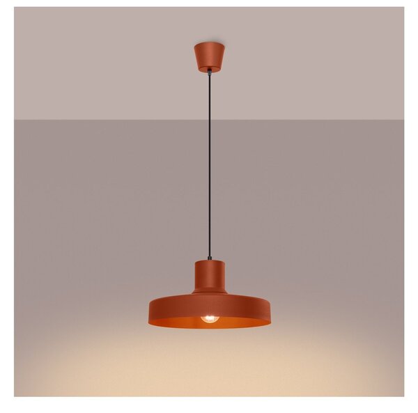 Pomarańczowa lampa wisząca z metalowym kloszem Vito – Sollux