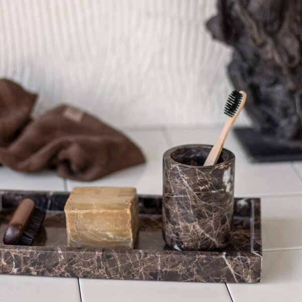 Marmurowa taca dekoracyjna 16x31 cm Marble – Mette Ditmer Denmark