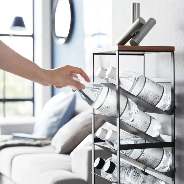 Czarny metalowy regał na wino liczba butelek 16 20x88,5x19 cm Tower – YAMAZAKI