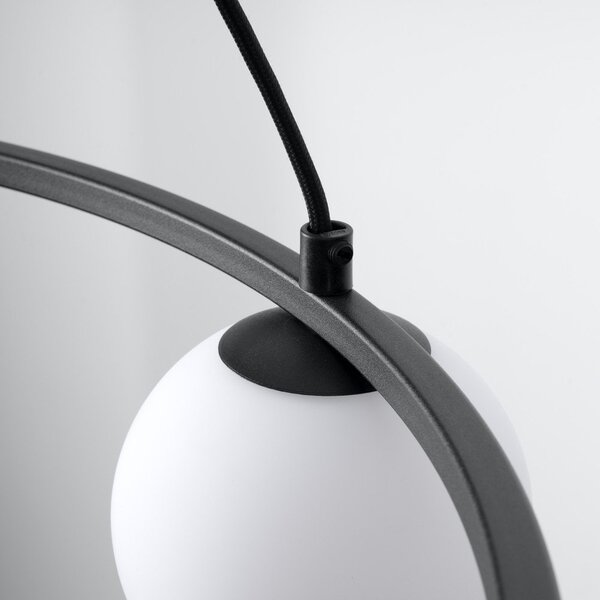 Biało-czarna lampa wisząca ze szklanym kloszem Umerta – Sollux