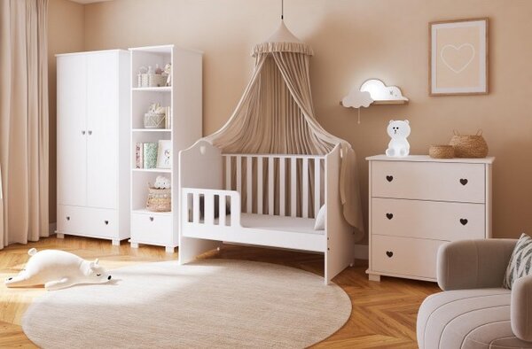 Zestaw mebli dziecięcych HEART BABY – łóżeczko, szafa i regał z serduszkiem