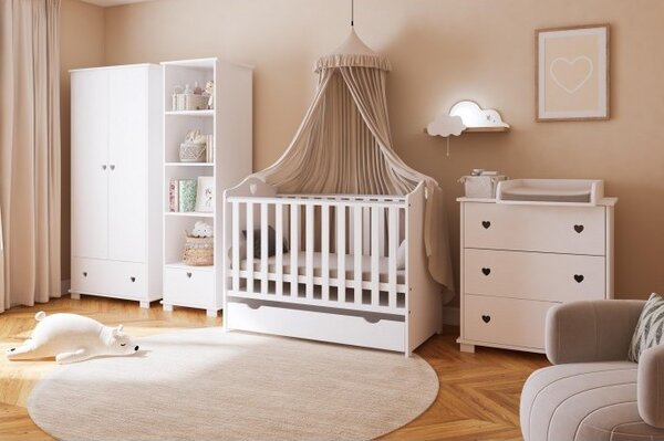 Zestaw mebli dziecięcych HEART BABY – łóżeczko, szafa i regał z serduszkiem