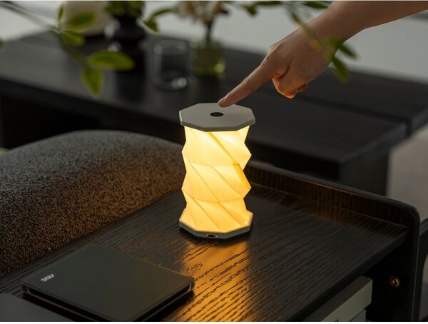 Biała dekoracja świetlna na USB ø 8 cm Twist – Gingko
