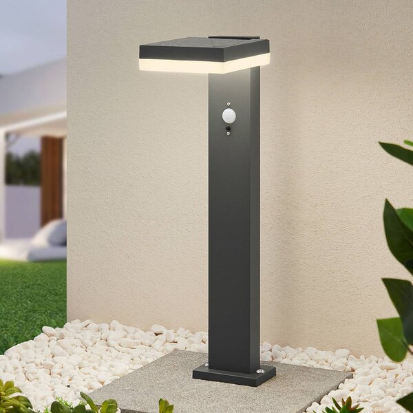 Lindby Laira solarny słupek oświetleniowy LED 50cm, czarny, aluminium, nowoczesny