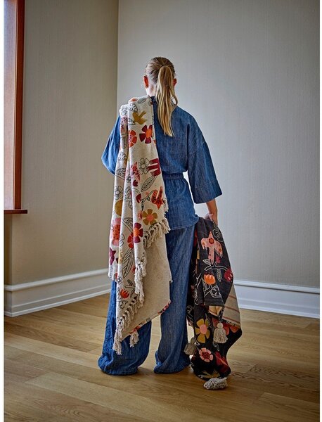Koc 130x160 cm Vivielle – Bloomingville