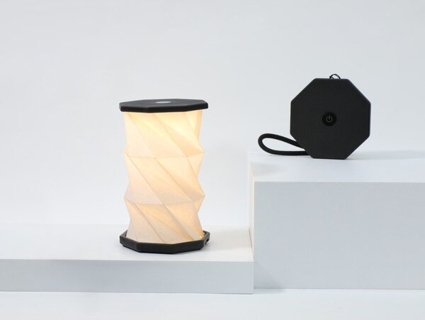 Biało-czarna dekoracja świetlna na USB ø 8 cm Twist – Gingko