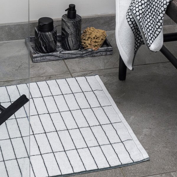 Biały dywanik łazienkowy 50x80 cm Tile Stone – Mette Ditmer Denmark