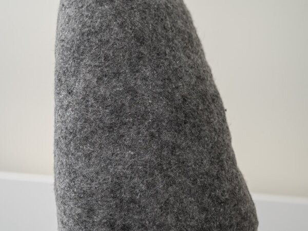 Dekoracyjny skrzat GNOME 90 cm, szary