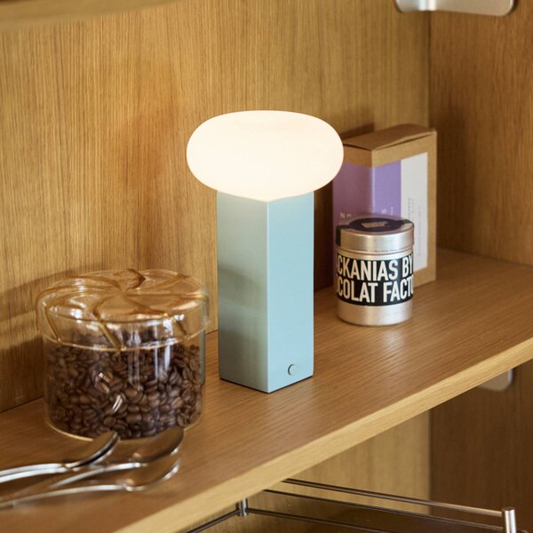 Hübsch Lampa stołowa LED na akumulator LOW, niebieska, wysokość 20 cm, metalowa, możliwość ściemniania, niebieski, salon / jadalnia, metal, nowoczesny