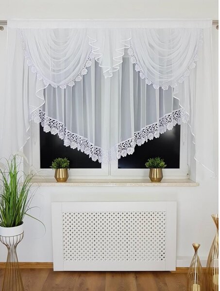 Elegancka firana gotowa z ozdobnym lambrekinem 200x150 cm