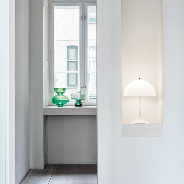 Louis Poulsen Lampa stołowa Panthella, biały / opal, salon / jadalnia, tworzywo sztuczne, design