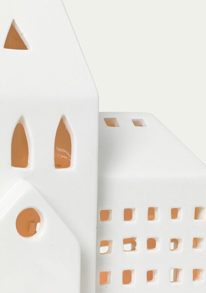 Biały ceramiczny świecznik Kähler Design Urbania Lighthouse City