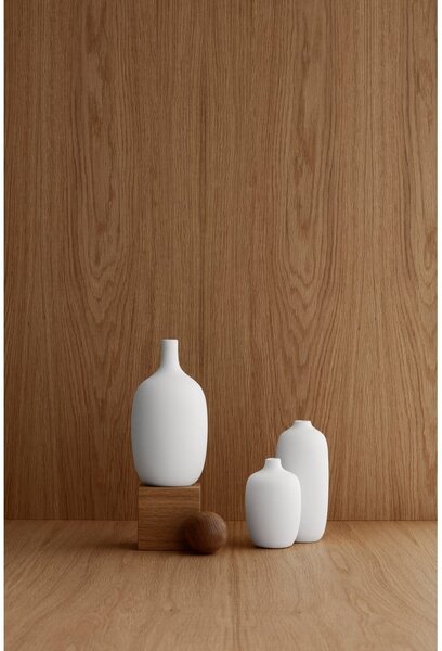Biały ceramiczny wazon Blomus, wys. 25 cm