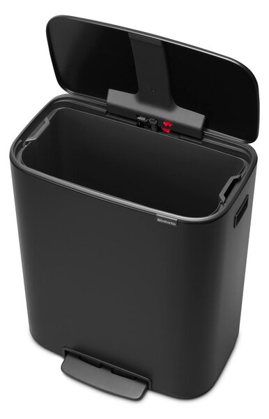 Stalowy kosz na śmieci z pedałem w kolorze matowej czerni 60 l Bo – Brabantia