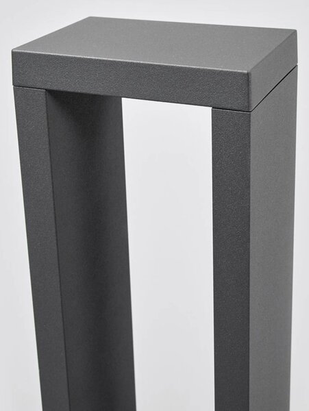 Słupek oświetleniowy LED Jupp Lucande, czarny, aluminium, nowoczesny