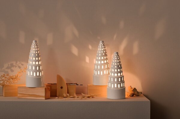 Biały ceramiczny świecznik świąteczny Kähler Design Lighthouse, ø 9 cm