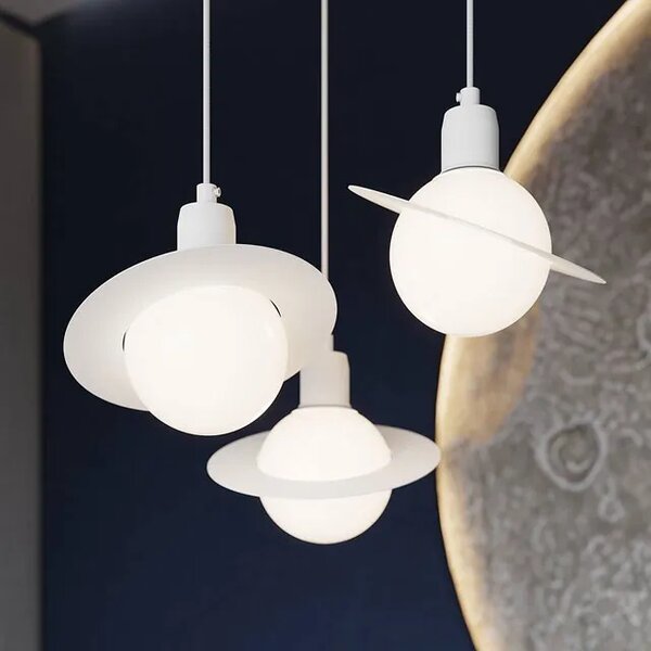 Biała pojedyncza lampa wisząca ze szklano-metalowym kloszem - A604 S9-B97