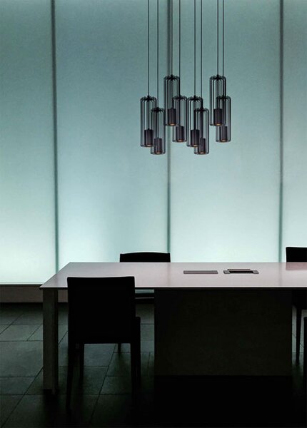 Czarna duża industrialna lampa wisząca nad stół S777 P6-D37