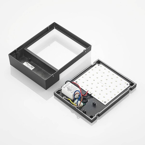 Kinkiet zewnętrzny LED Vanira Lindby, czarny, aluminium, nowoczesny