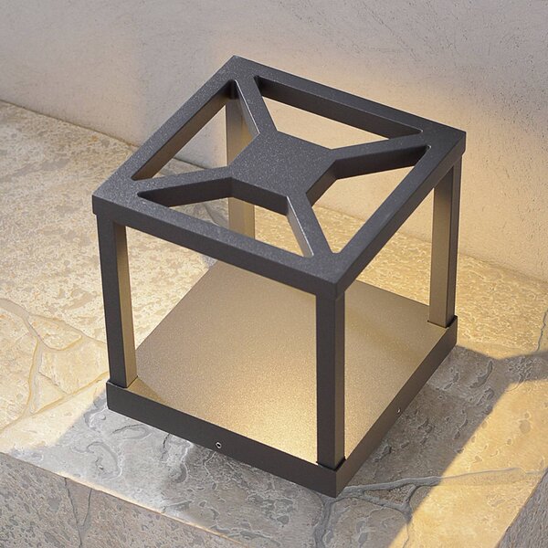Lampa ogrodowa stojąca Lealan Lucande, czarny, aluminium, nowoczesny