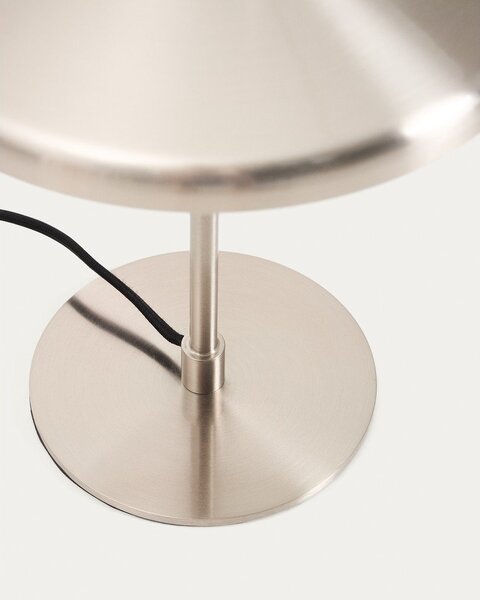 Lampa stołowa w kolorze srebra z metalowym kloszem (wysokość 32,5 cm) Nuvira – Kave Home