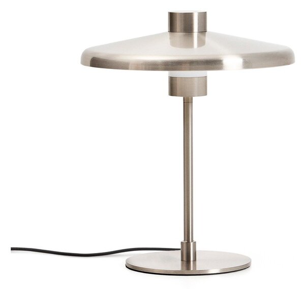 Lampa stołowa w kolorze srebra z metalowym kloszem (wysokość 32,5 cm) Nuvira – Kave Home