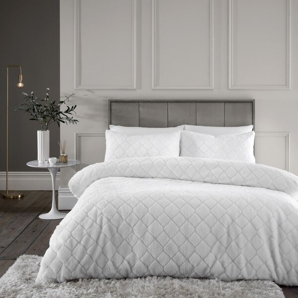 Biała pościel jednoosobowa z mikropluszu 135x200 cm Cosy Diamond – Catherine Lansfield