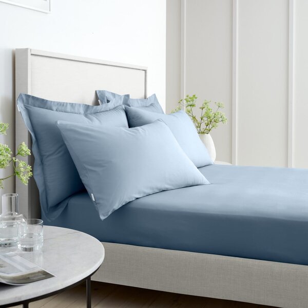 Niebieskie prześcieradło z perkalu bawełnianego z gumką 90x190 cm Cotton Percale – Bianca