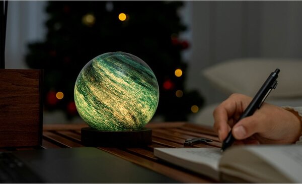 Ciemnobrązowa/w ciemnym naturalnym kolorze dekoracja świetlna na USB ø 12 cm Stellar Ocean – Gingko